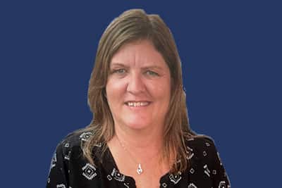 Head shot of Linda Crawford, Director of Marketing at American Golf Corporation